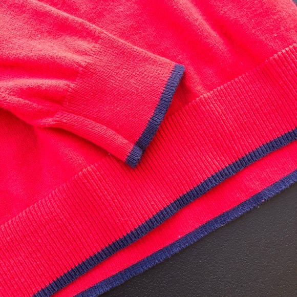 Red with blue trim GAP sweater GREAT CONDITION - Picture 4 of 5